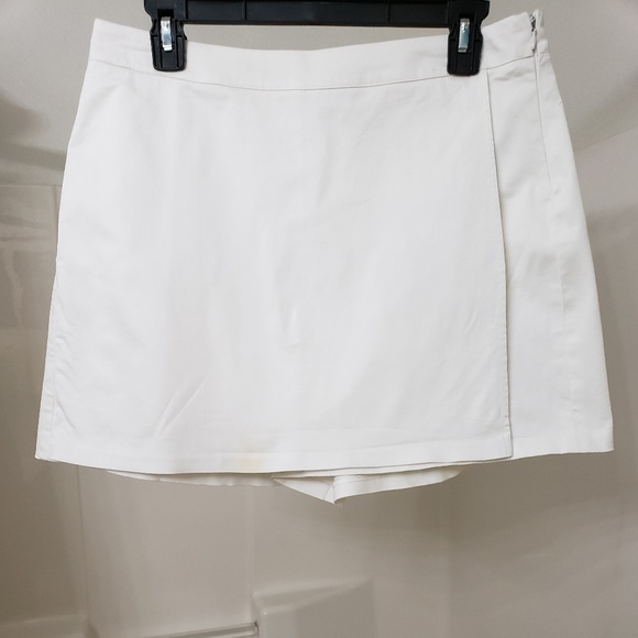Cache Pants - Cache' White Skort